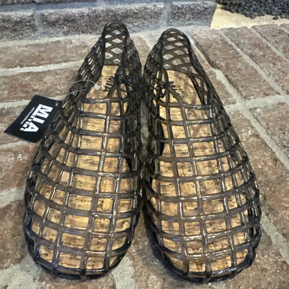 MIA Womens Darleene Jelly Mesh Slip On Flat Open Grid Rubber Shoes Gray Sz 10 - Picture 13 of 15